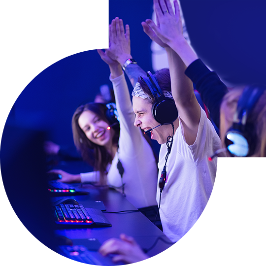 JJB电竞独家双向驱动技术<br>让电竞玩家尽情享受极致高速快感